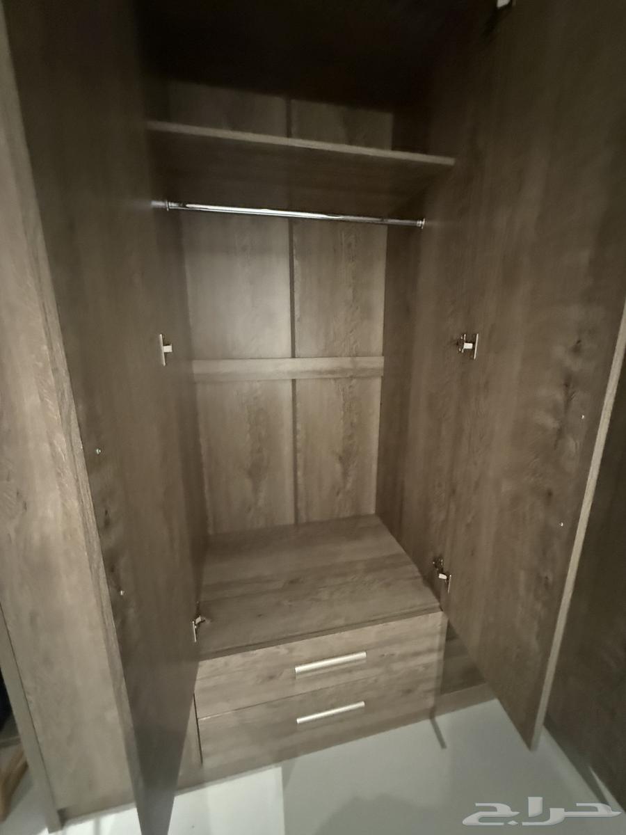 دولاب64437881377794110