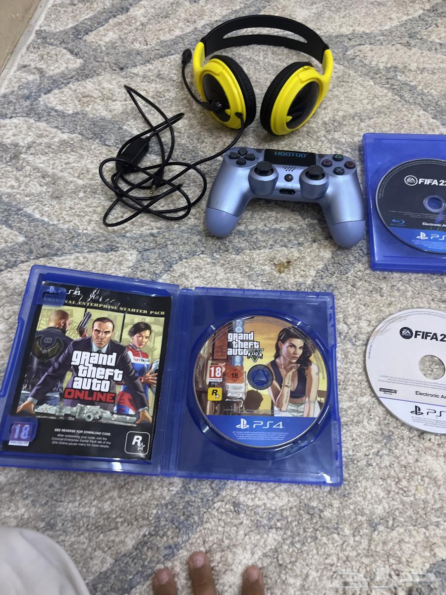 للبيع اشرطه وسماعه ويد مادري تشتغل السوني 4ولا لا64438243687683111