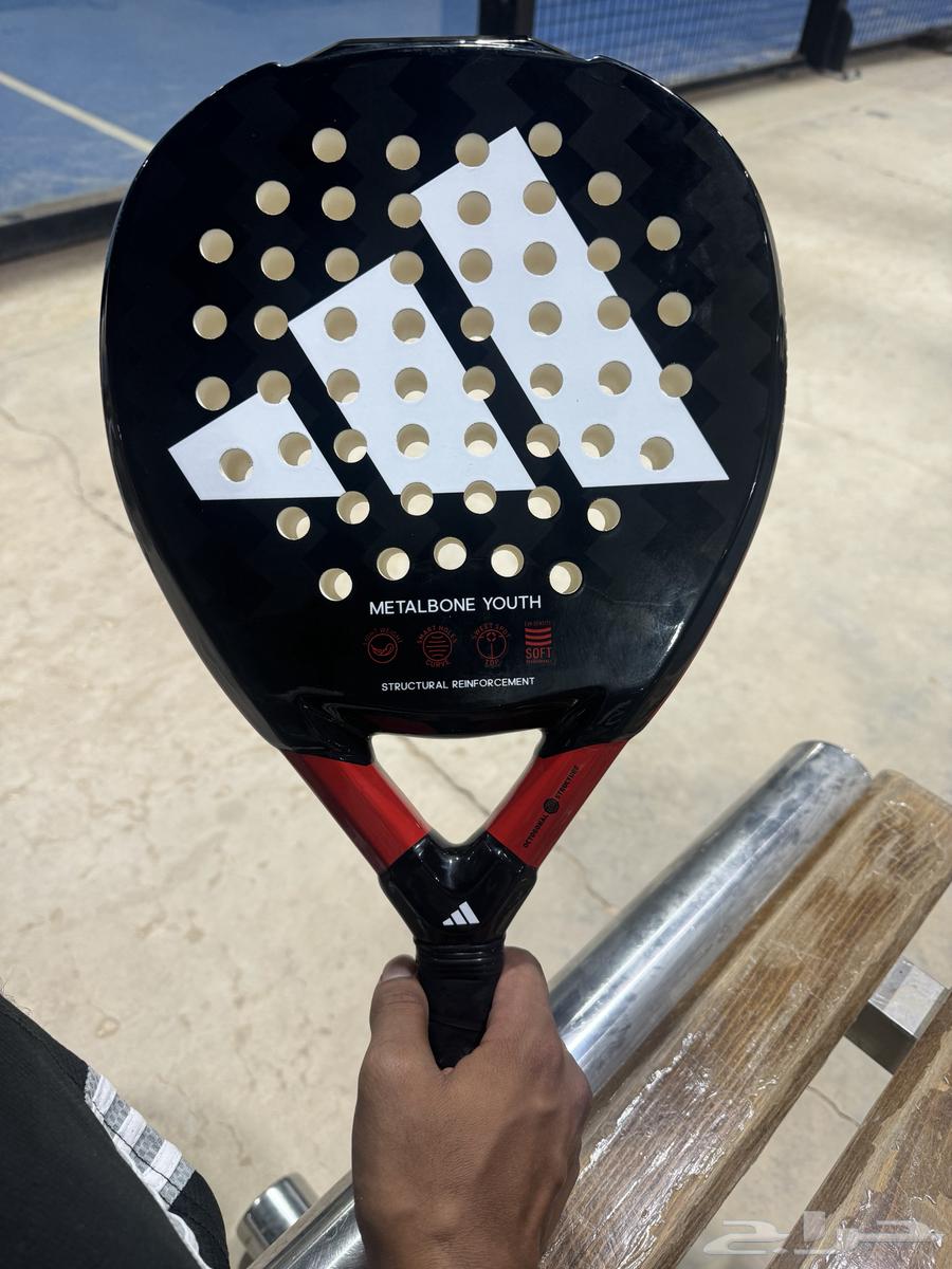 مضرب بادل اديداس64437517327107110