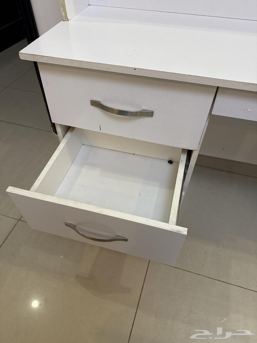 Study desk64438538488705113