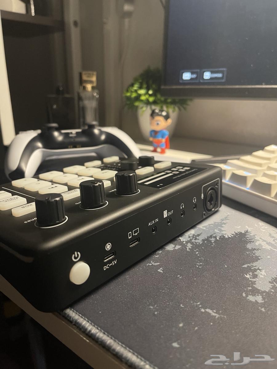 New splitter I bought but didn't use for a week, left it under the table64436574817922112