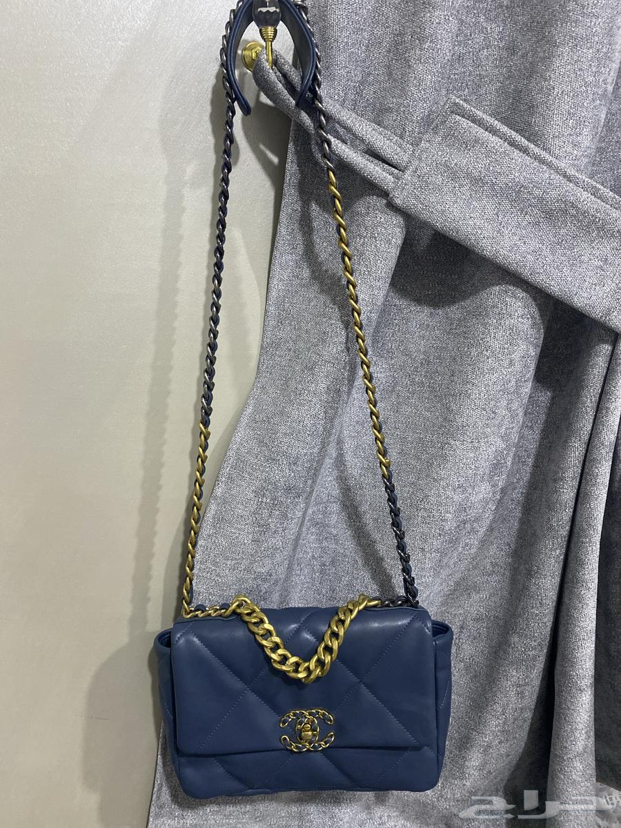 شنطة نسائي ماركة شنيل64440437727235111