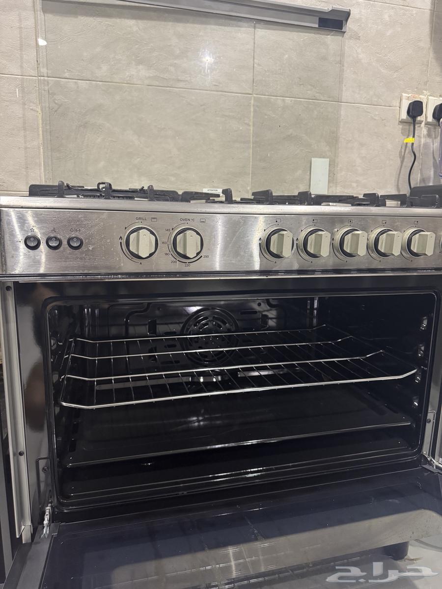 فرن غاز وميكروييف للبيع64433806549762111