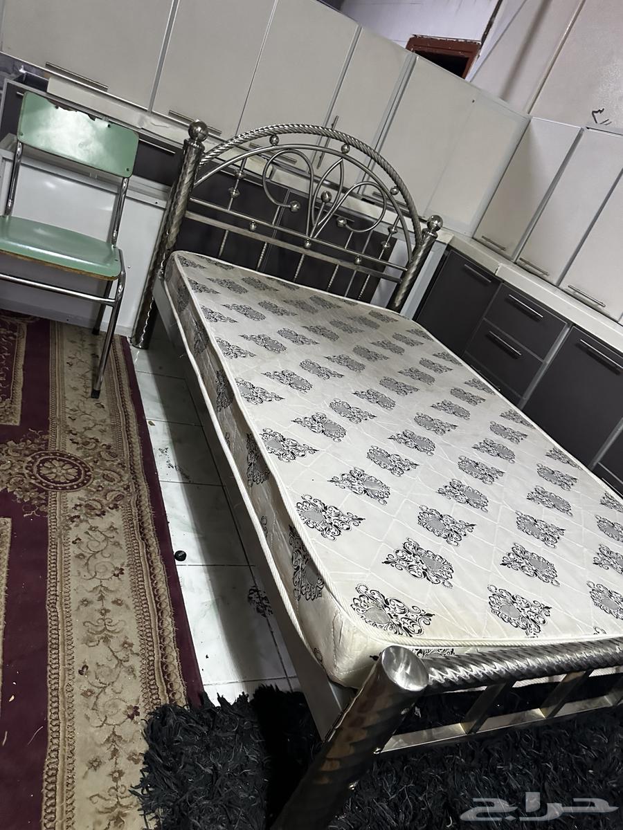 Beds for sale in all sizes, used bedrooms and kitchens in Taif64437854446593114