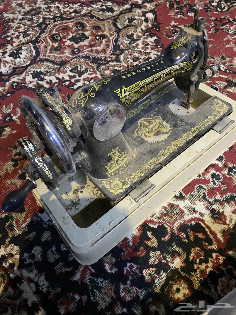 Sewing machine64441814389121110