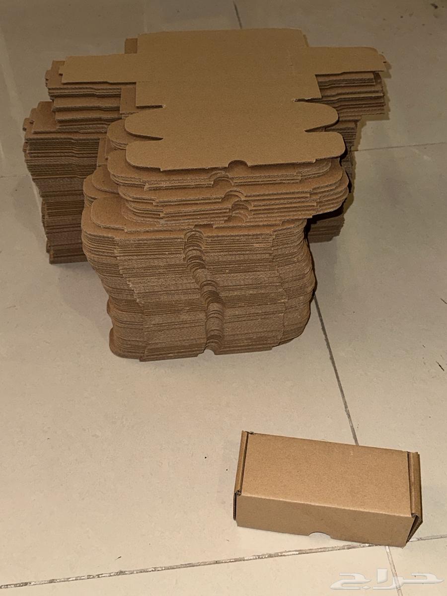 تصفية مستودع   كراتين   شواحن   أوراق زينة64436708824705111