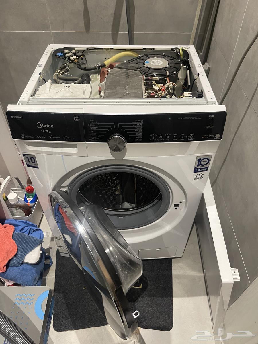 Media washing machine with front-loading dryer64441814355587112