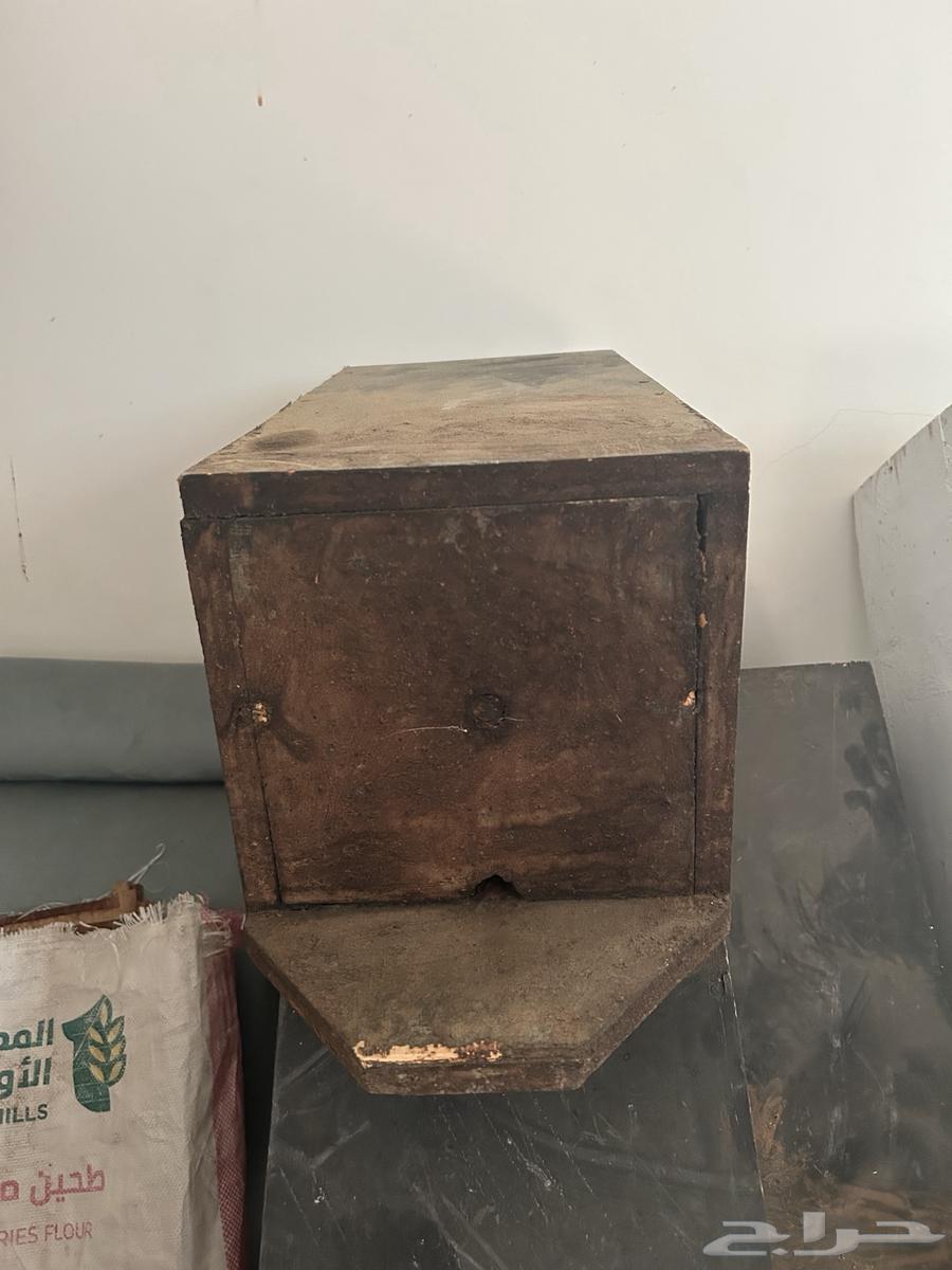 مصائد نحل للبيع خشب 18 ملي اندنوسي استخدام سنة فقط64436735593345113