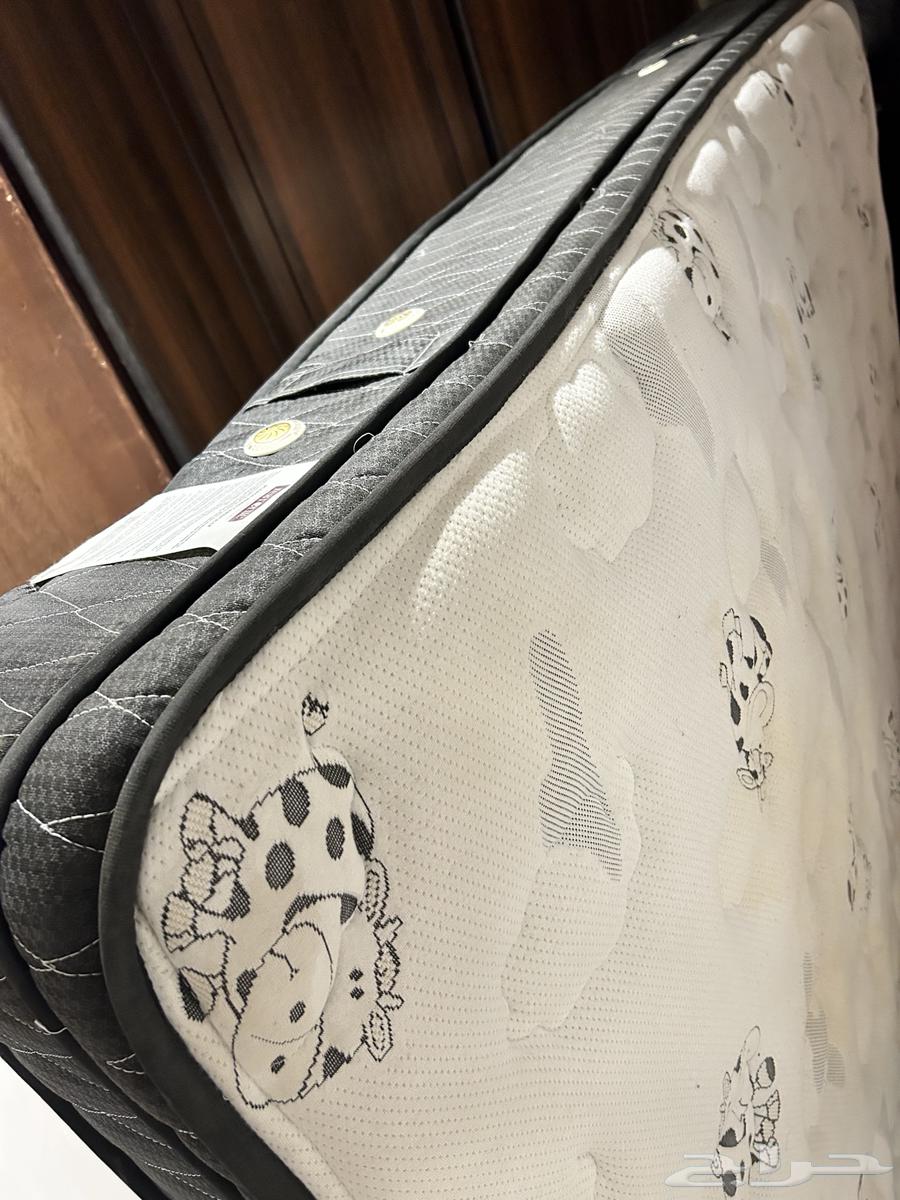 مرتبة سرير ممتازه كبيره64436306569347111