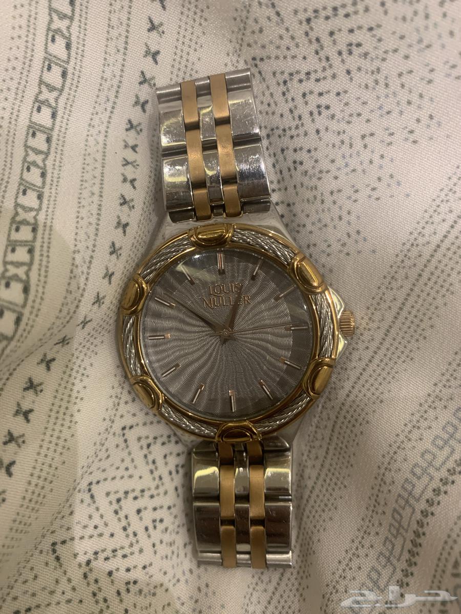 A women's watch I bought for my wife for 700, but I got another one as a gift and don't need it64433659890562110