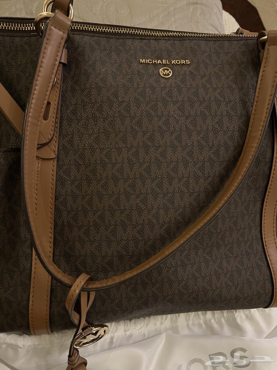 شنطة مايكل كورس جديدة64433819799682111