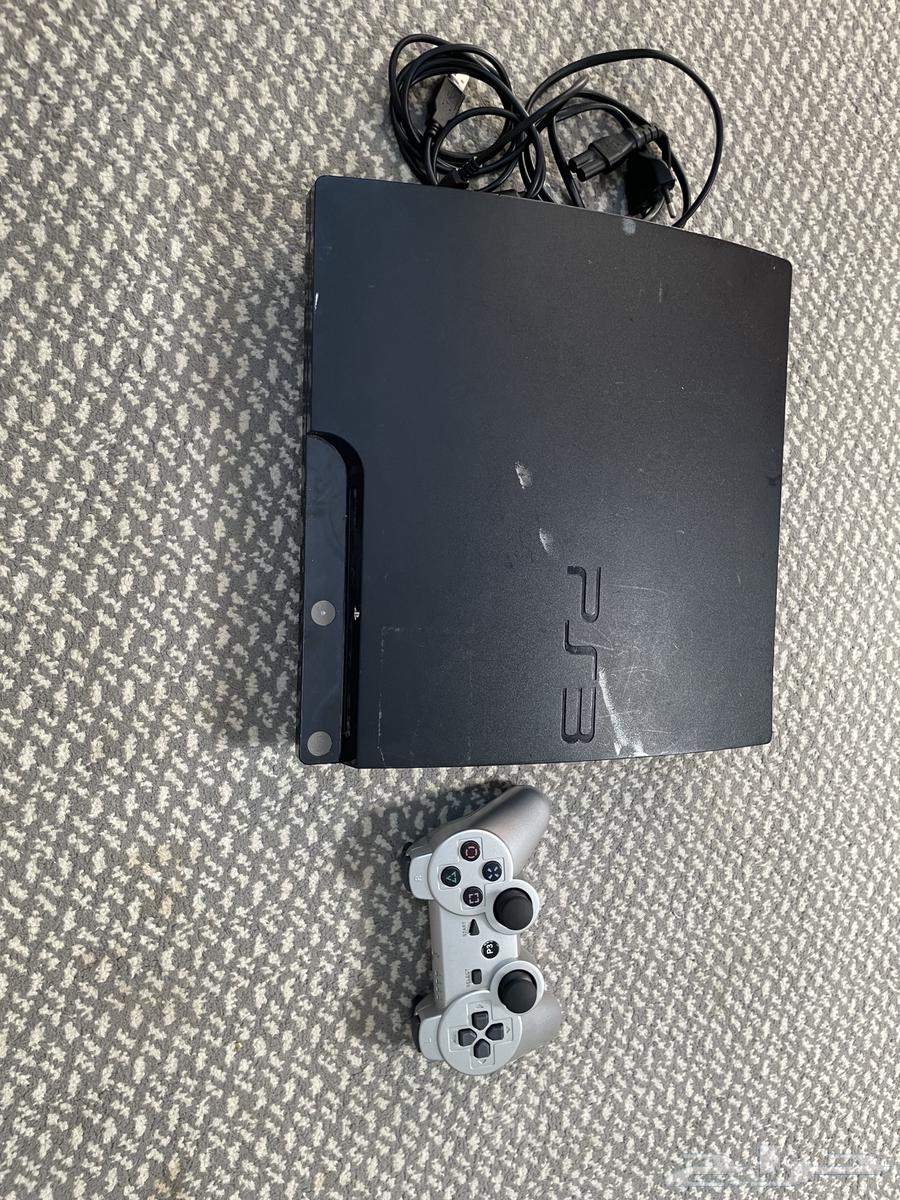 سوني ثري مهكر نظيف جدا. يوجد ملحقات شنطه ويد64437045588353110