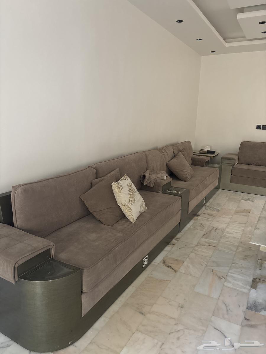 Very luxurious sofa set from a reputable store, used cleanly, I recommend you buy it64436641826561110