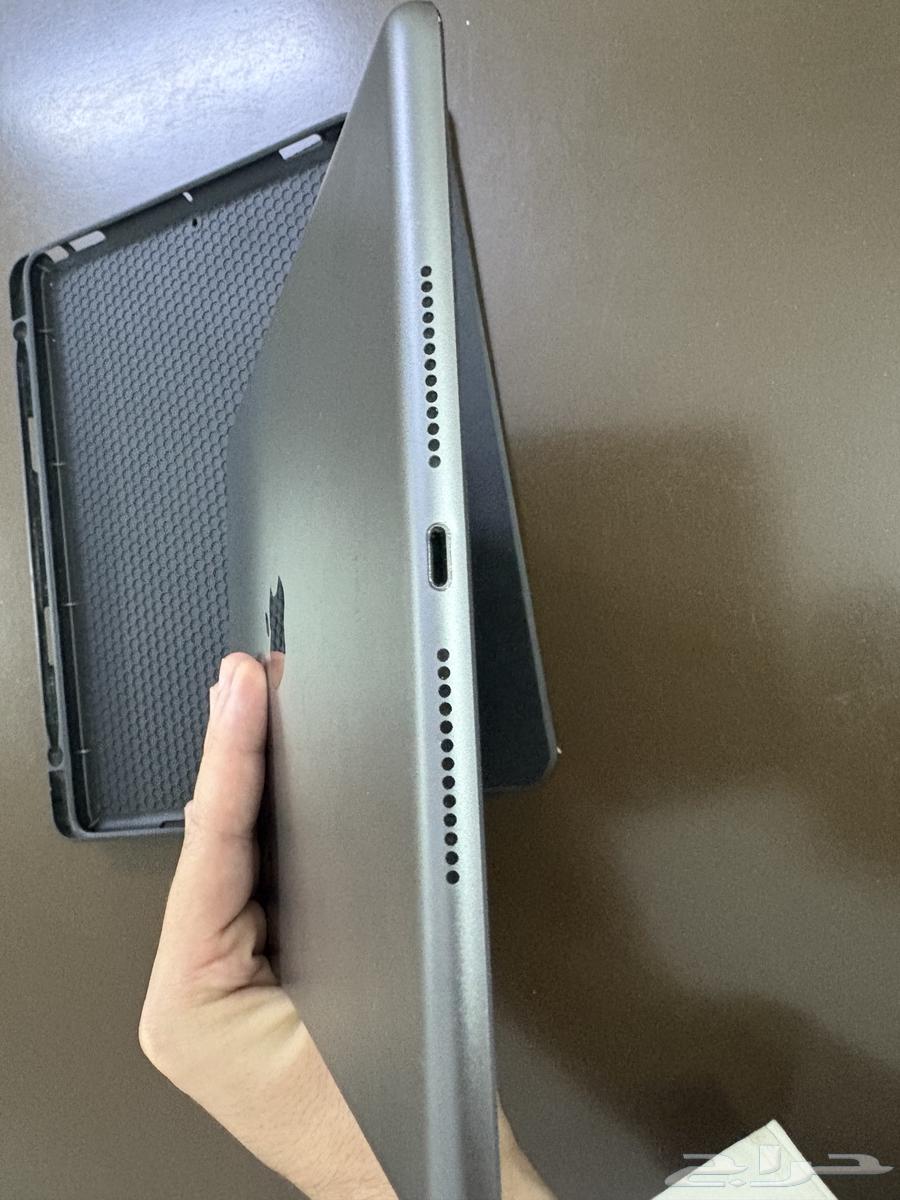 ايباد الجيل الثامن 202064438216979841113