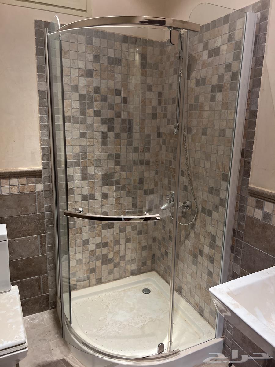 عدد 2 شاور واحد جديد وواحد مستعمل64437396074115110