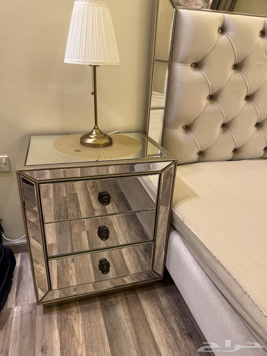 غرفة نوم من ميداس64436789719939112