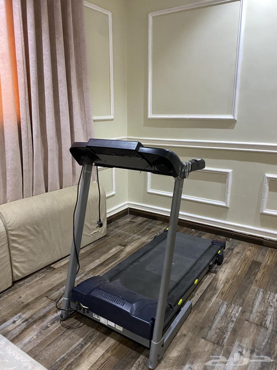 جهاز سير رياضي Strength Master نظيف وقابل للطي للبيع64435382122243112