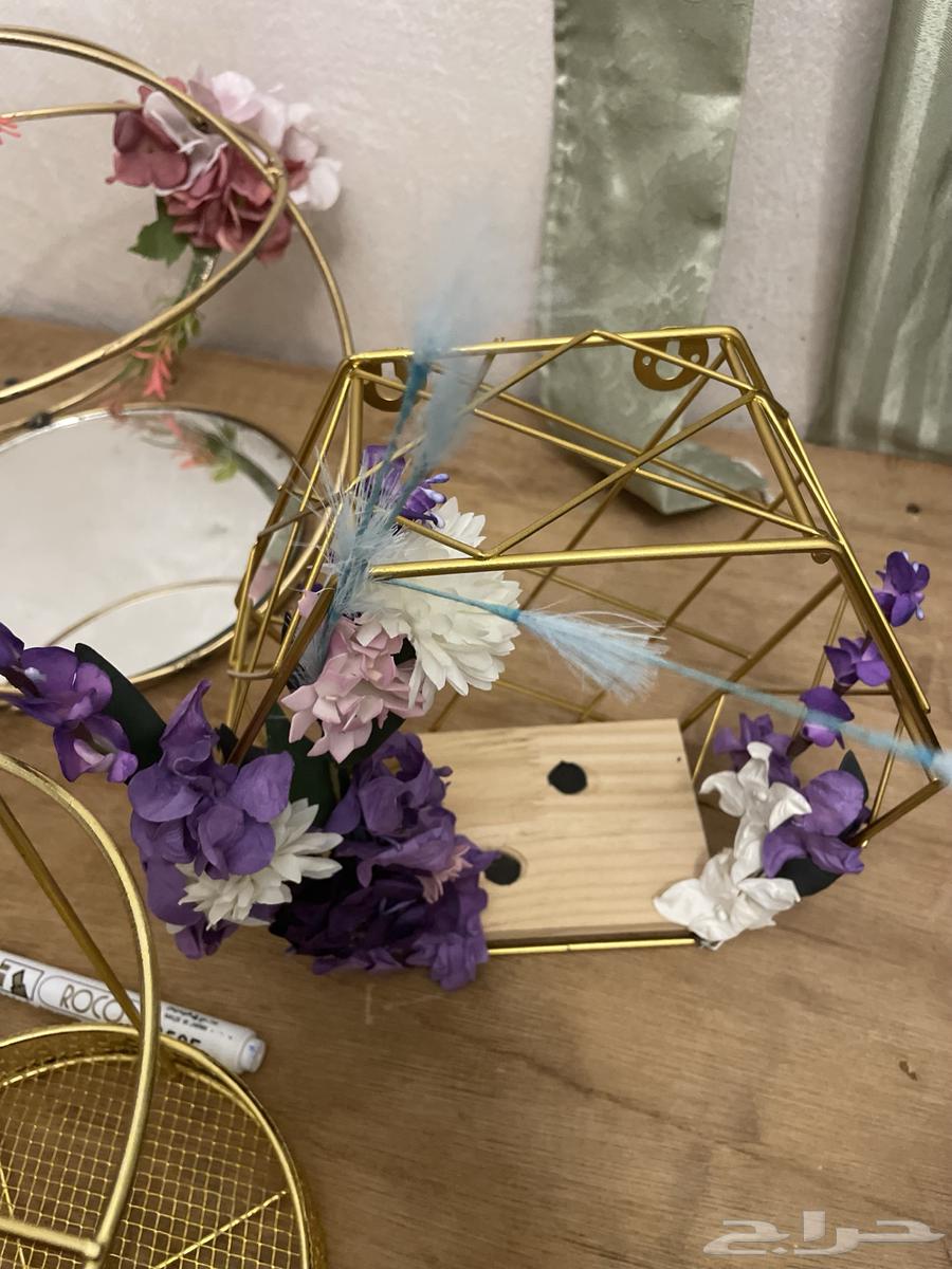 Stand64434850169218113