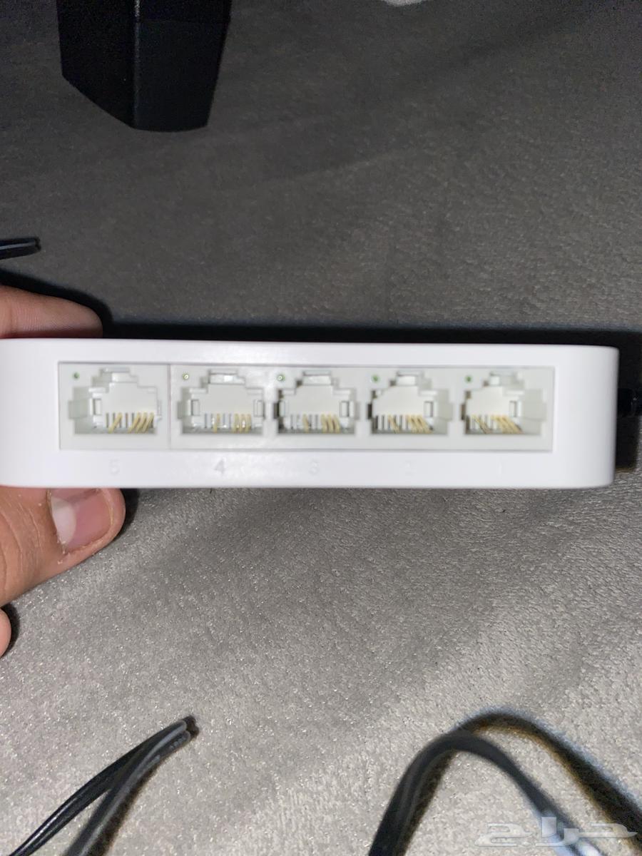 Wireless Internet Distributor64436346889858111