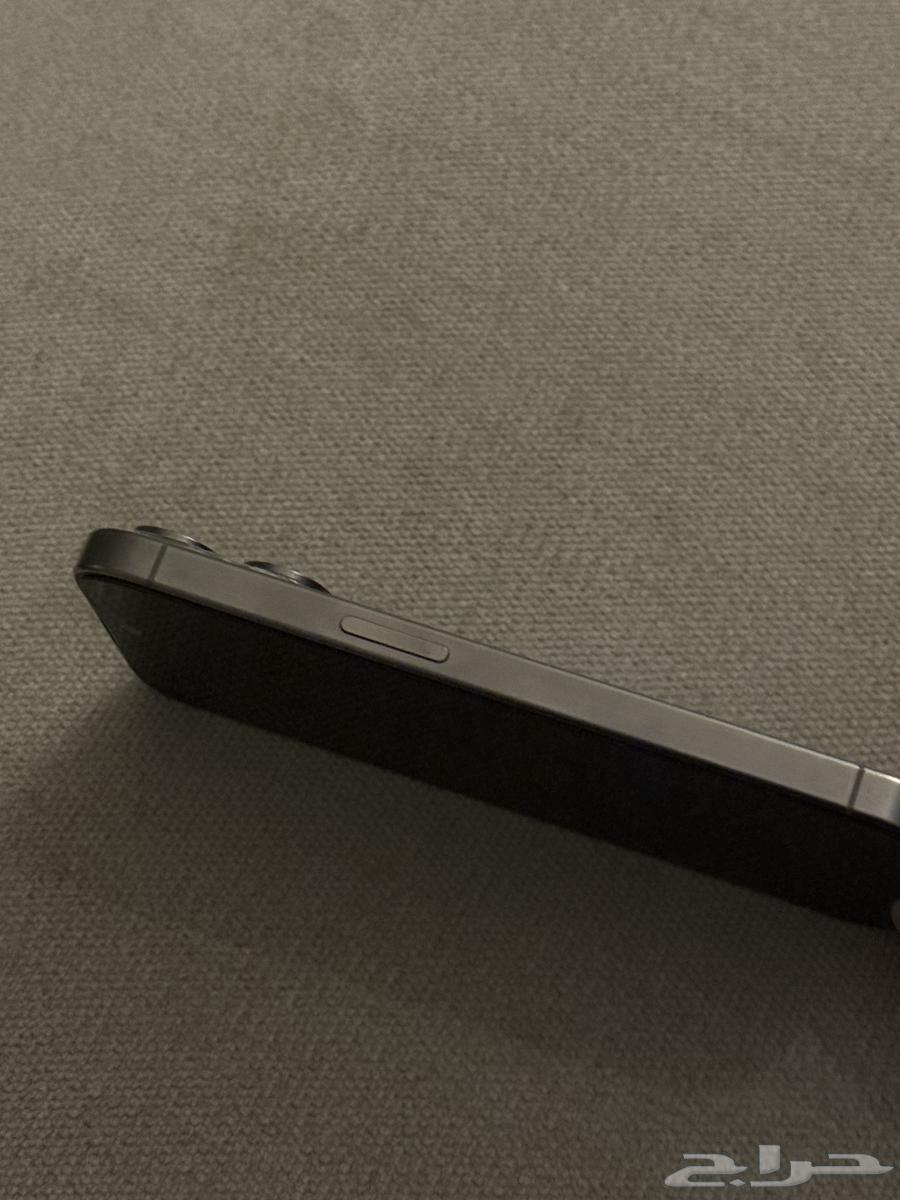 ايفون برو1564440860627715112