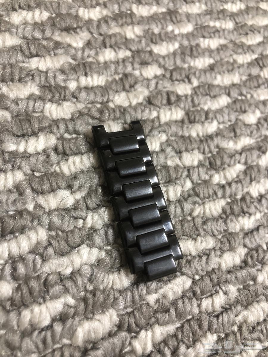 ساعة فخمة لونها اسود64441253660419112