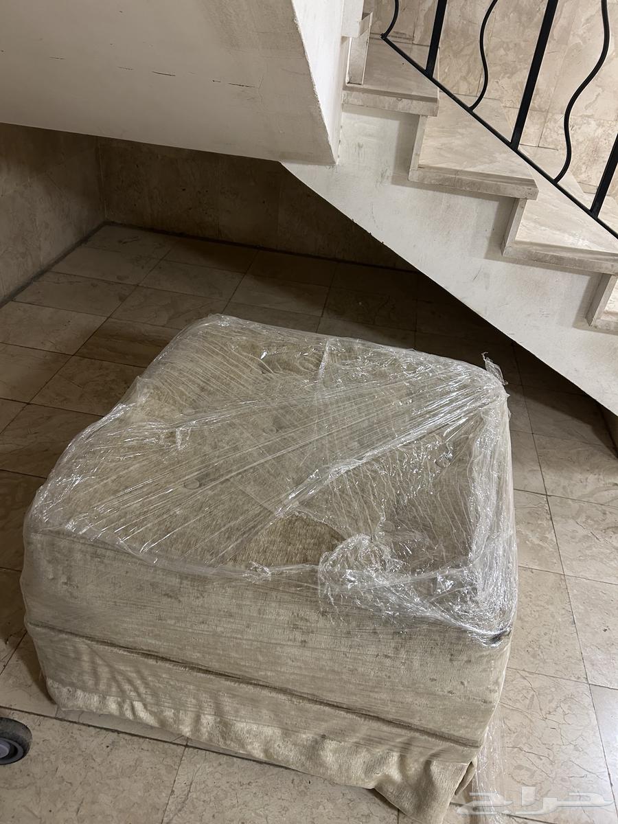 بحالة جيدة سبب بيع لا يوجد مكان64440519579650110