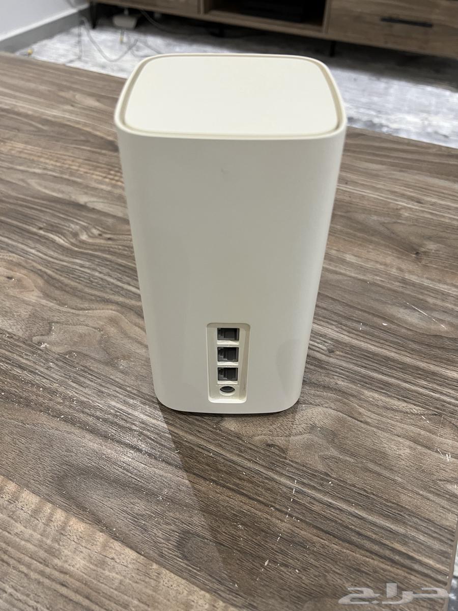 Huawei 5G modem router compatible with all telecom networks64441267239297111