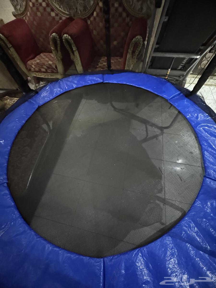Medium-sized inflatable tent64434619479809111