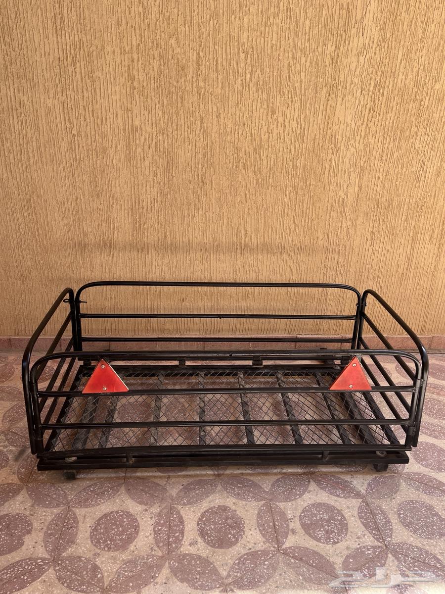 للبيع صندوق عفش بدون قواعد فورشنر نضيف64596315838721110