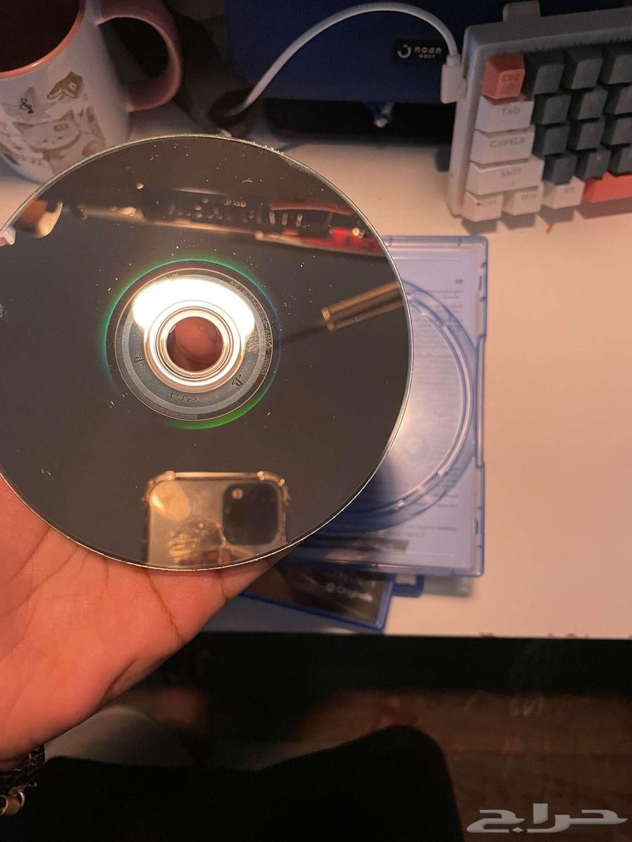 Sony tapes 4 used once, clean condition, one works on Sony 564438458686722111