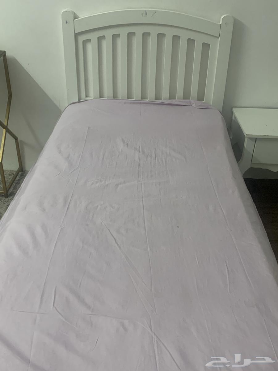 سرير للبيع 20064433619822595110