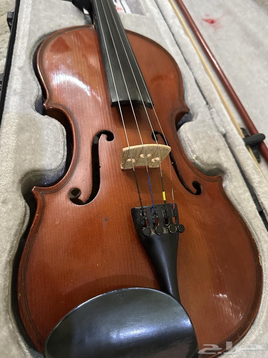 كمنجه لارك. قديمه للبيع64437733454979111