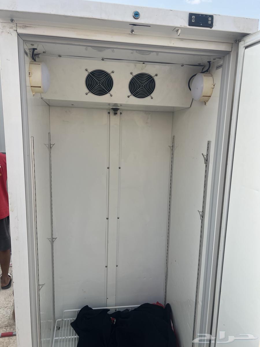 ثلاجه مطعم للبيع لا تعمل64438645566850112