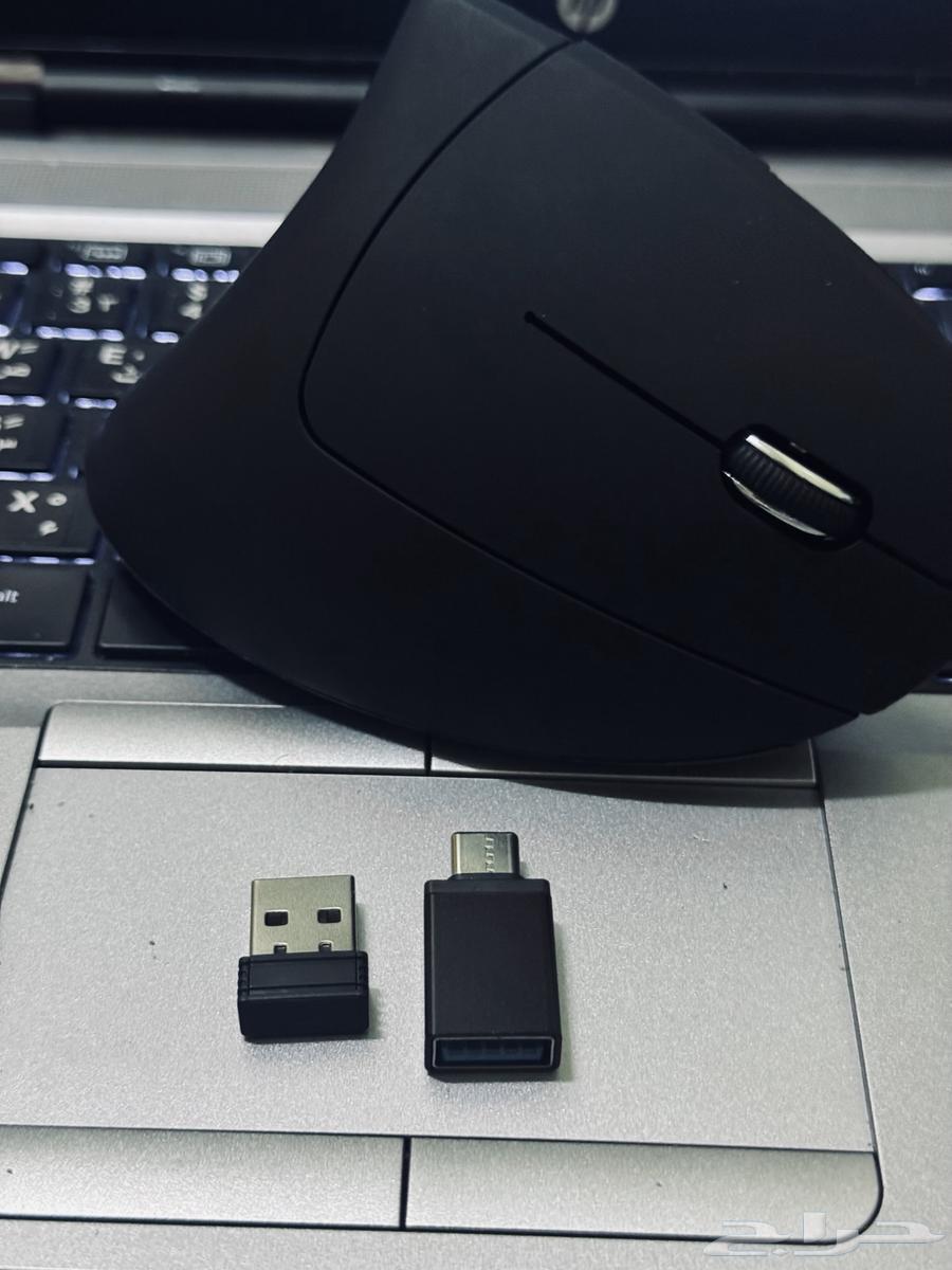 Professional mouse, never used, comes with two pieces for 50 SAR64437045682178111
