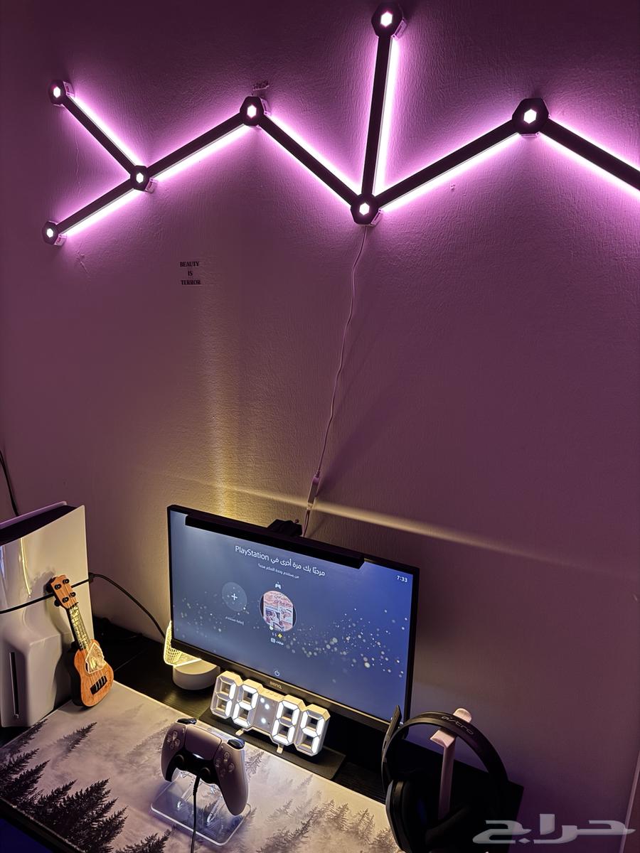 Complete setup for sale with Sony and screen64441117384449114