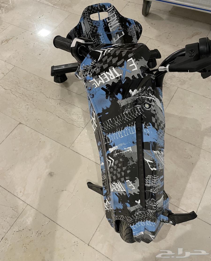 Drift scooter for sale, used only for a few days64436146040322111