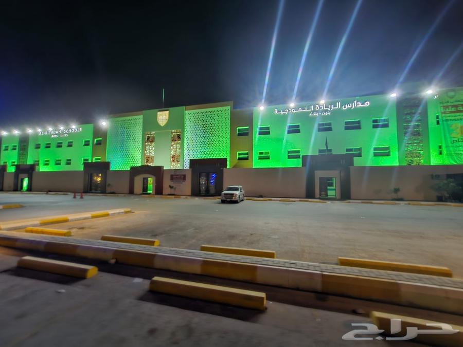 تأجير وبيع كشافات اخضر لليوم الوطني64439664677122111