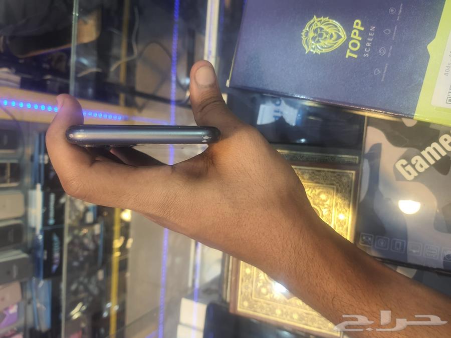 ايفون11 العادي للبيع64434727786881110