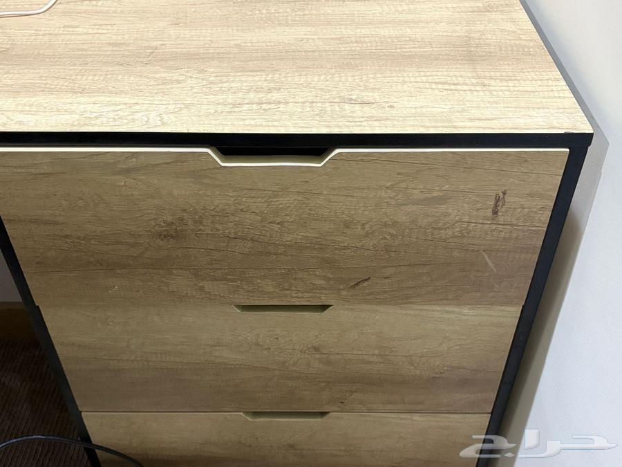 New computer library never used and reception tables64439375543426112