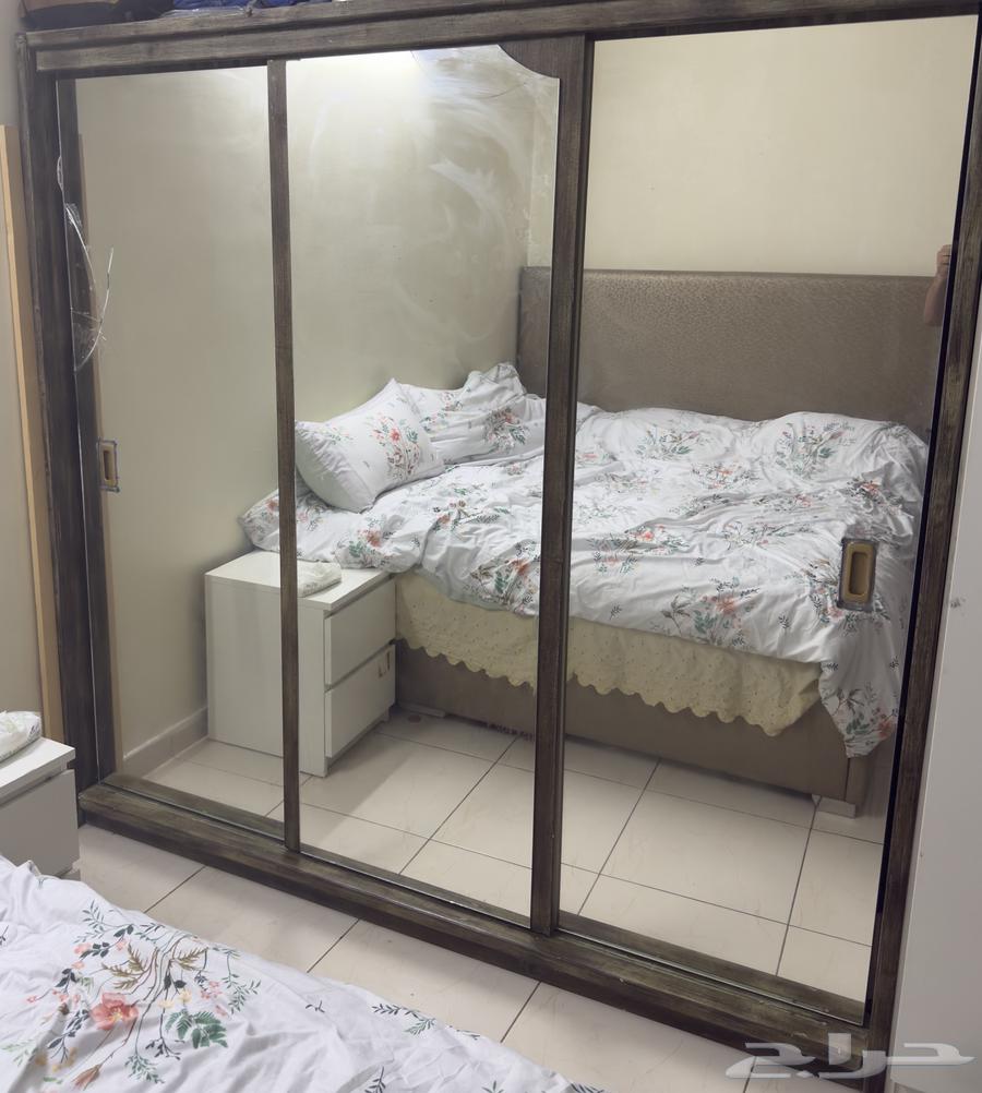 دولاب من ايكيا جرار نظيف64440560307843110