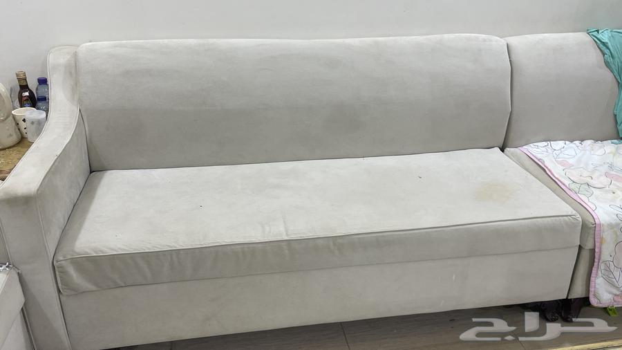 New sofa set with 6 single seats and 2 reception tables and sink64438431953537111