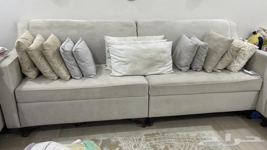 New sofa set with 6 single seats and 2 reception tables and sink64438431953537110