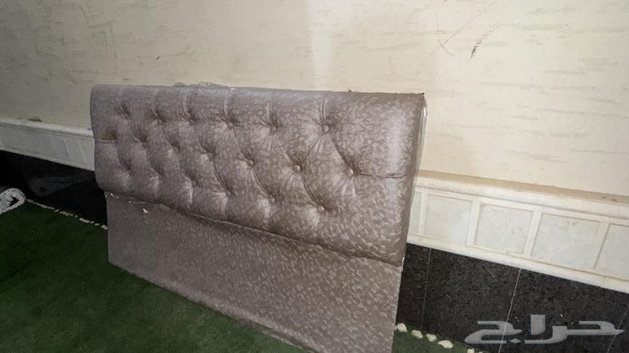 سرير للبيع64433619868034112