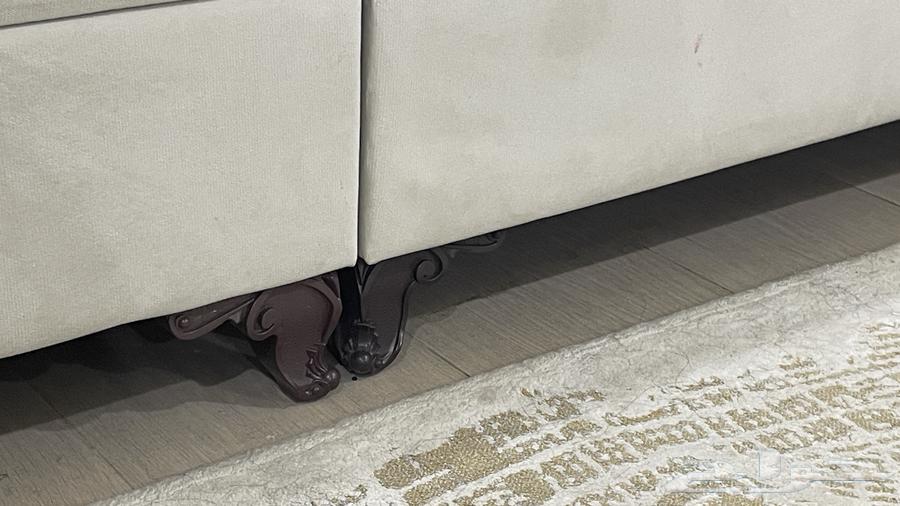 New sofa set with 6 single seats and 2 reception tables and sink64438431953537113