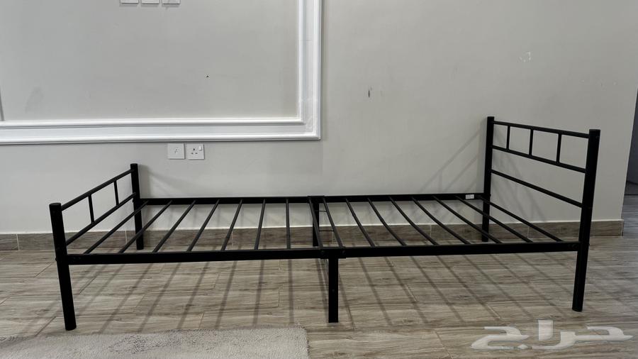 سرير من هوم سنتر جديد64436977897090110