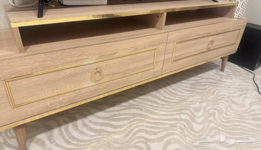 Television table64442090145666110