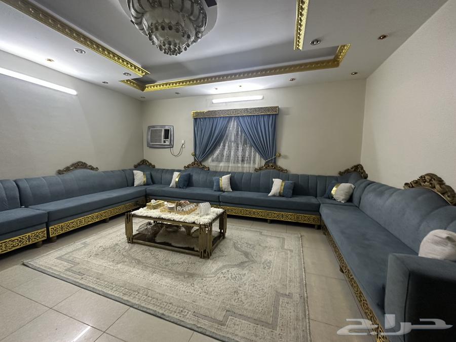 كنب جديد لي البيع لو 7 شهور معي. مع الستاره64440533257729110