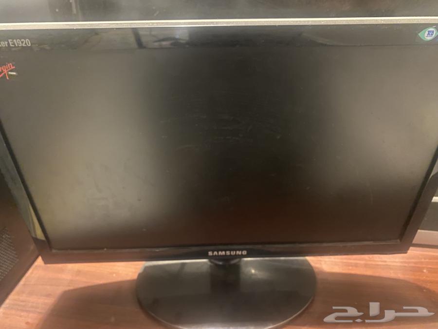 PC, Monitor, and Keyboard for Sale64440356633858111