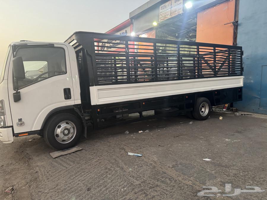 الخضريه صناديق دينات. حواجز شاحنات هناجر64597273927683111