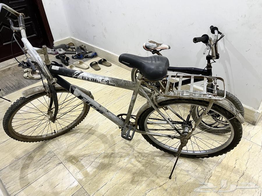 Clean bike, everything in it is working, price 15064437652696705111